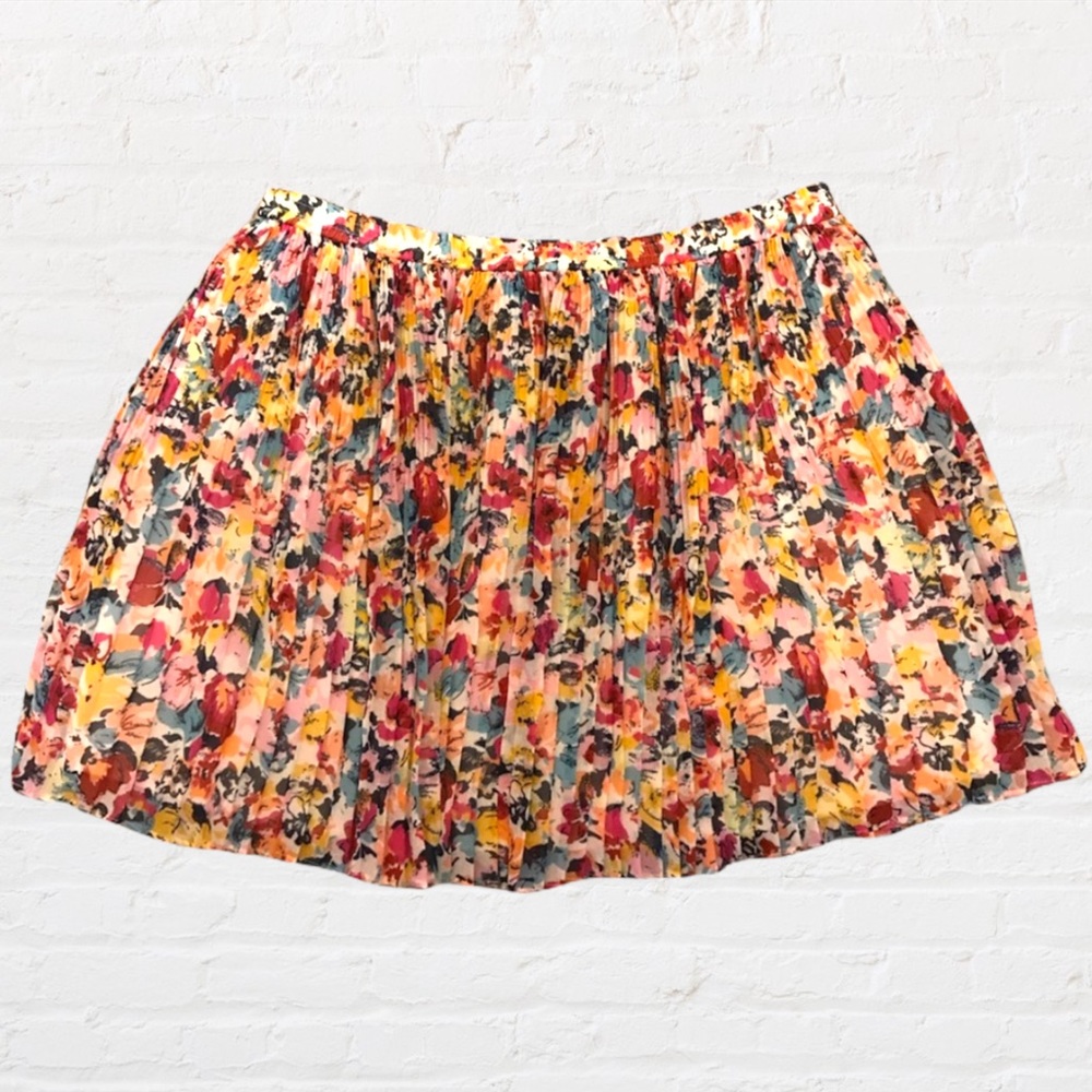 BCBG Floral Pleated Mini Skirt
